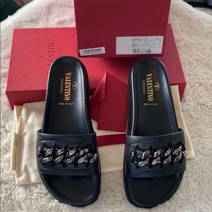 Valentino Leather Slides Sandals black